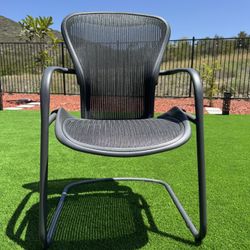 Herman Miller Classic Aeron Guest Chair/ Office Chair/ Conference Chair 