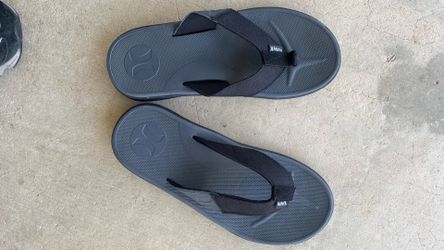 Hurley sandals