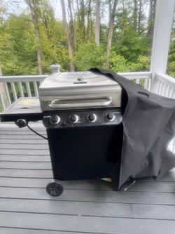 Char-Broil Performance Gas Grill with Cover