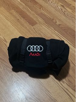 Audi car blanket to go
