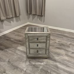 Mirrored Side Table DELIVERY AVAILABLE 