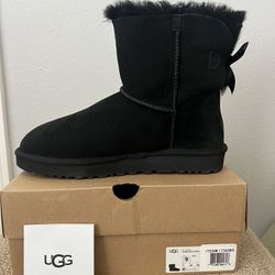 New Ugg Woman’s Size’s 7 8 9 Mini Bailey  Bow ll Black Size 9 