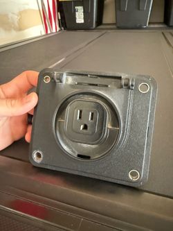 3rd gen Toyota Tacoma bed power outlet
