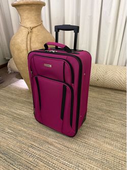 Softside Carry on  Luggage Suitcase