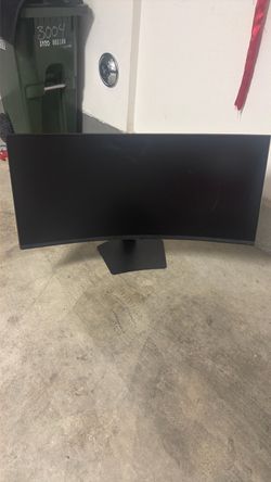 Samsung 40” Odyssey G7 (G75F) Series WUHD Curved Gaming Monitor