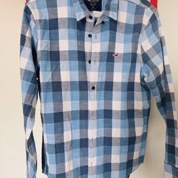 Hollister- Men slim fit, stretch , size M