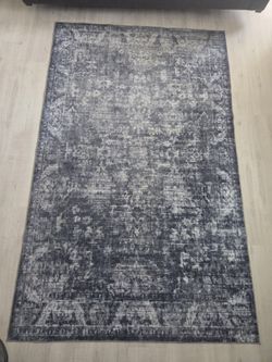 Area Rug 5'FT x 8'FT