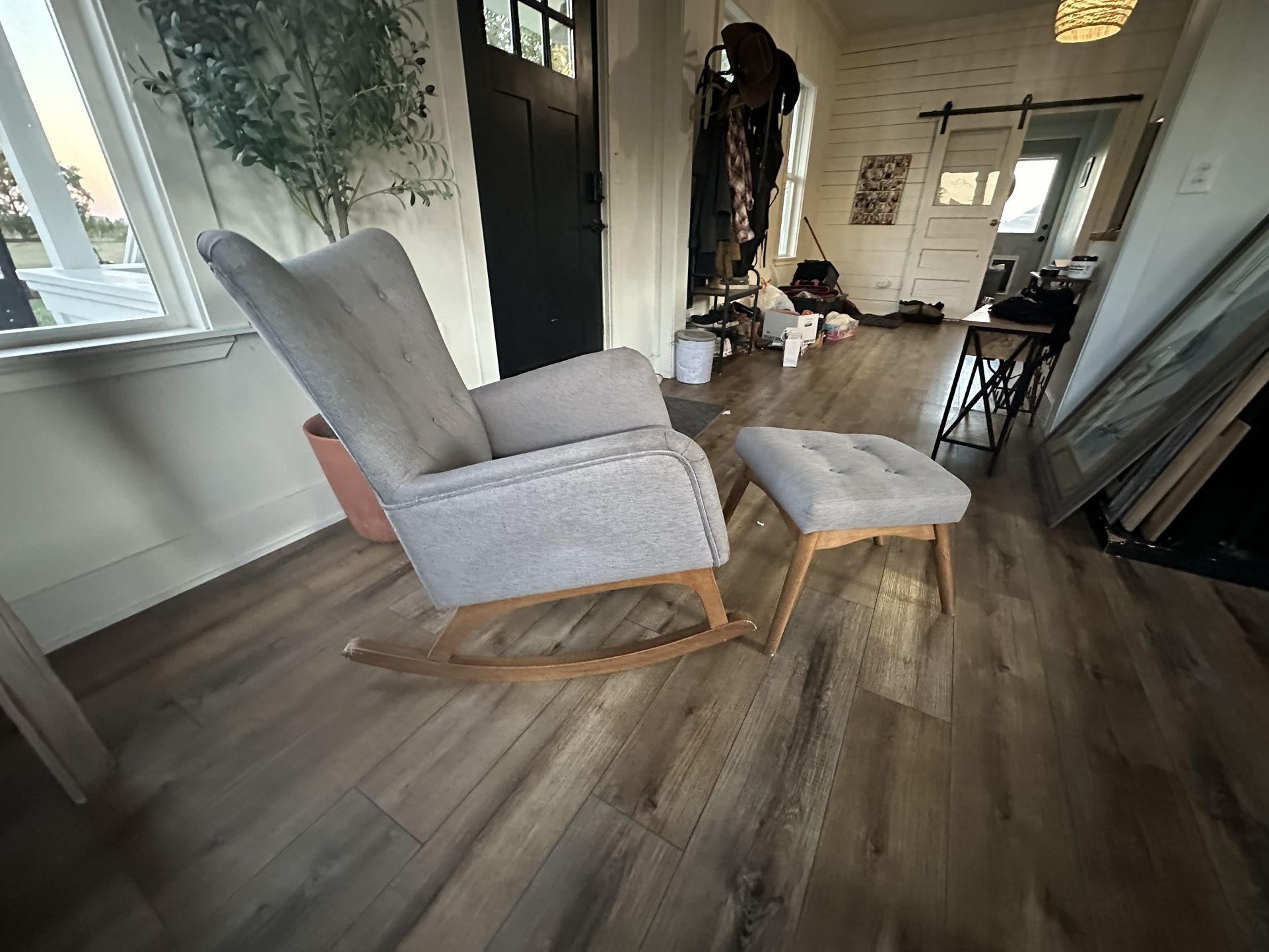 Nursery Rocking Chair With Foot Rest