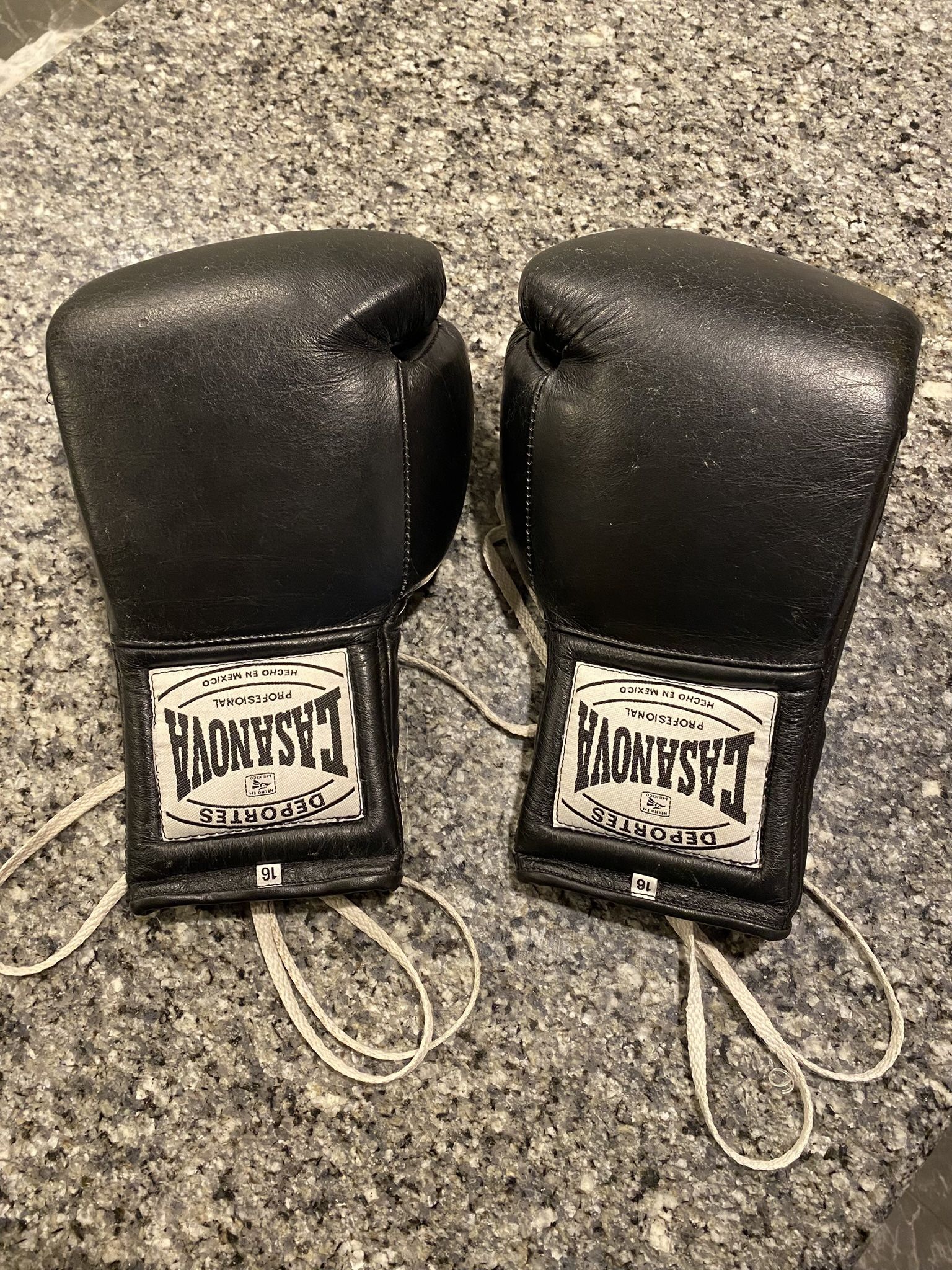 Casanova Boxing Gloves 16oz