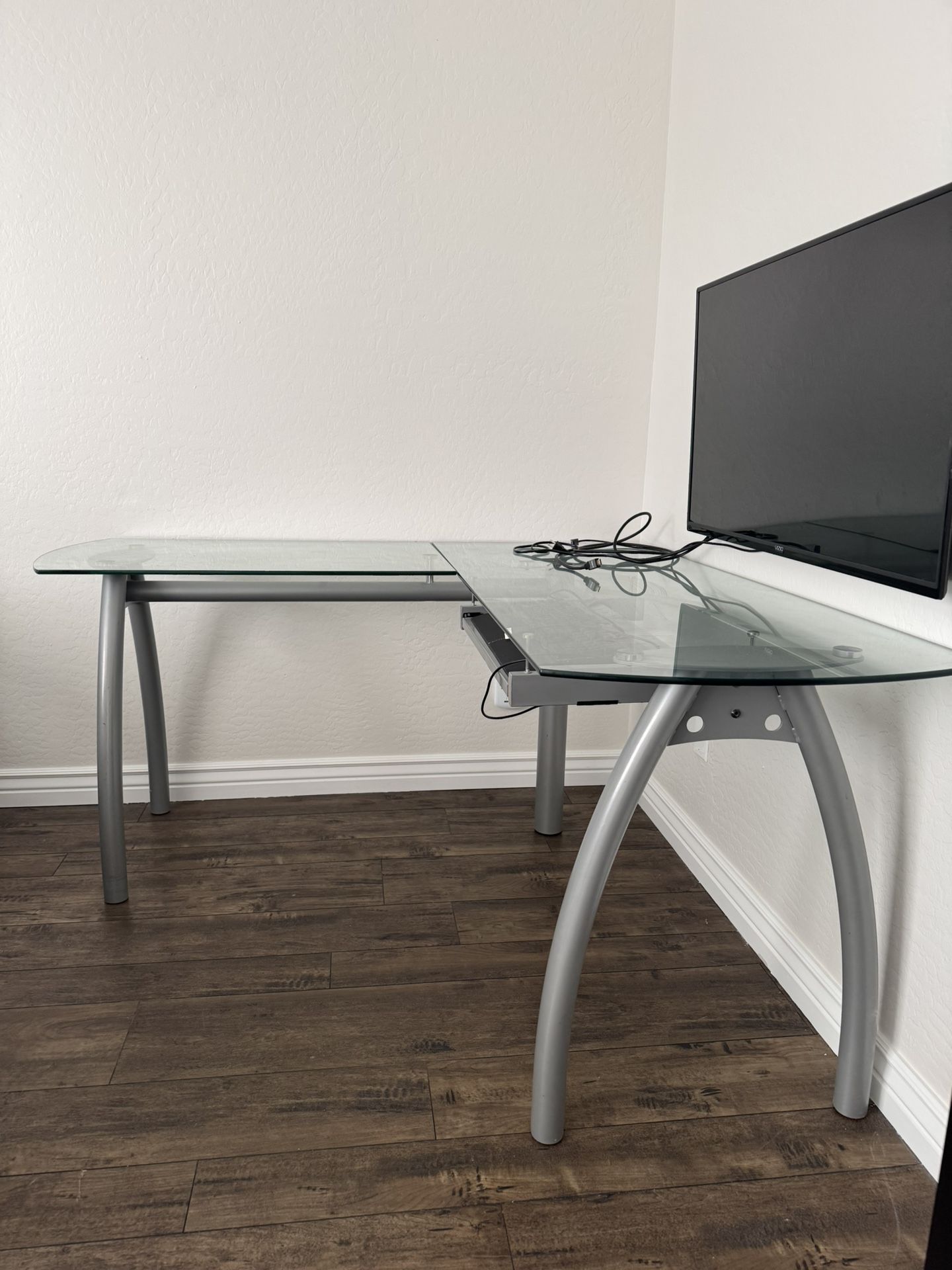 Glass corner desk L shape computer furniture with keyboard tray