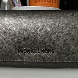 New MK wallet