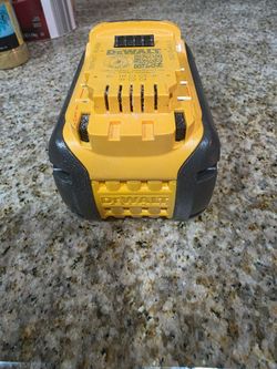 Dewalt Battery
