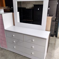 White Bedroom With Mirror!