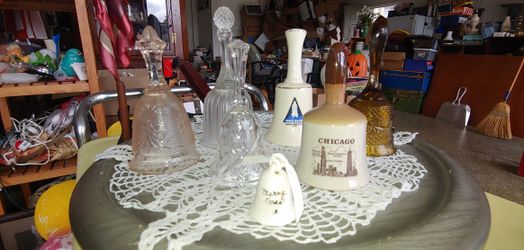 VINTAGE GLASS BELL COLLECTION