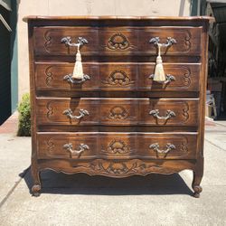 Vintage Dresser French Provincial 