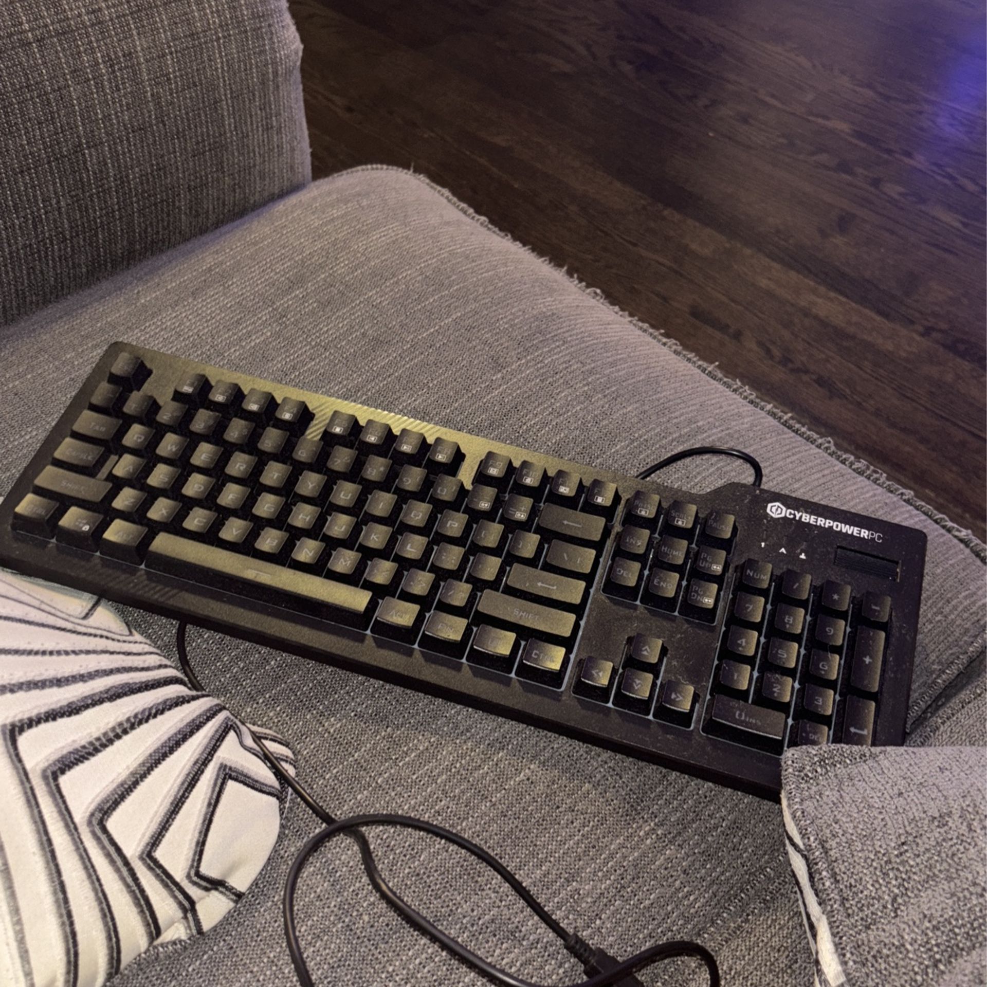 KEYBOARD