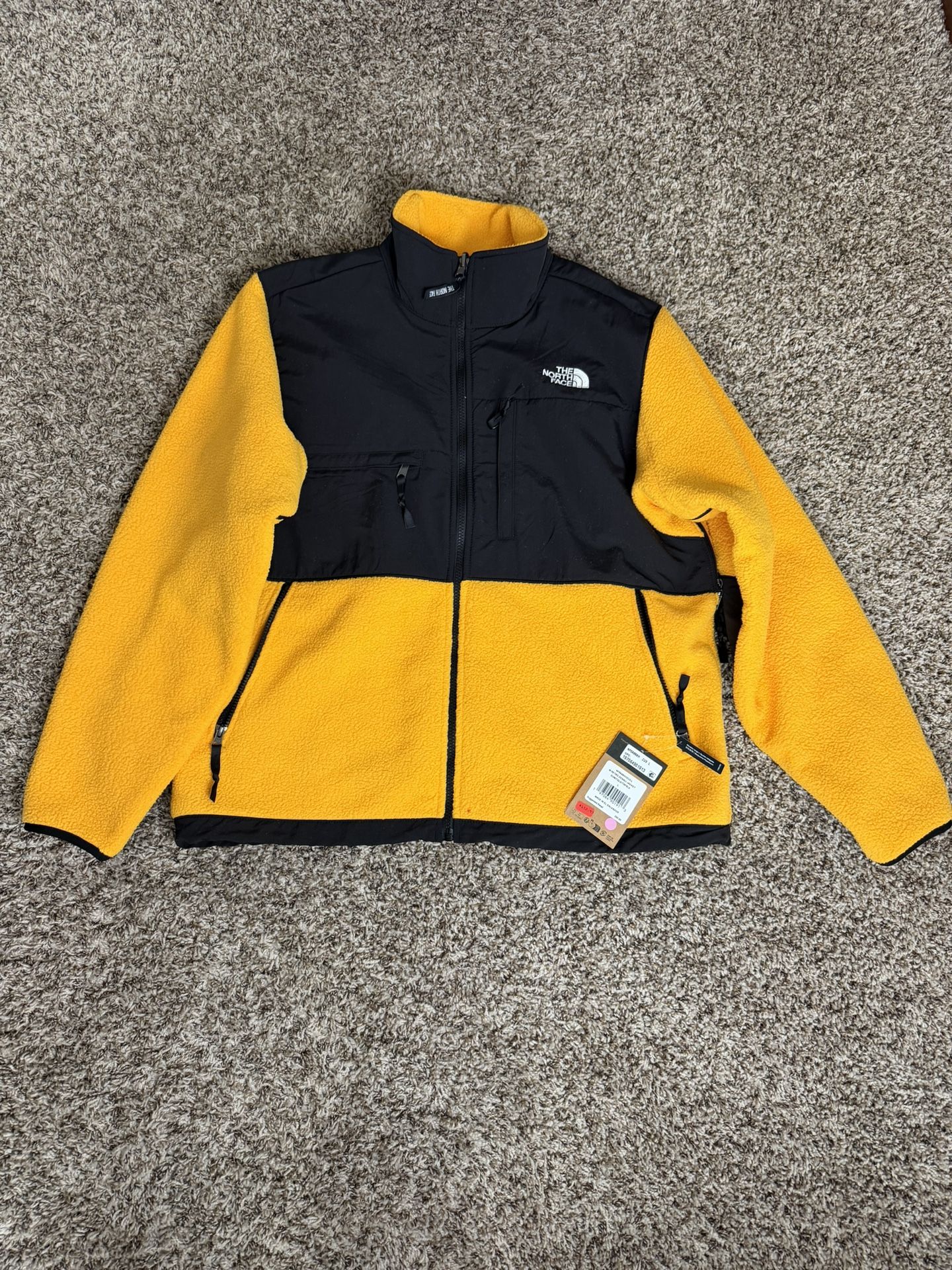 New With Tags The North Face Men's Yellow Black Retro Denali Jacket Large