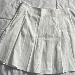 White Pleaded Skirt
