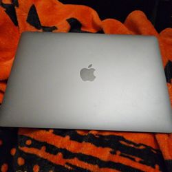 Locked Mackbook Air 