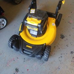 Dewalt 20v Lawnmower 