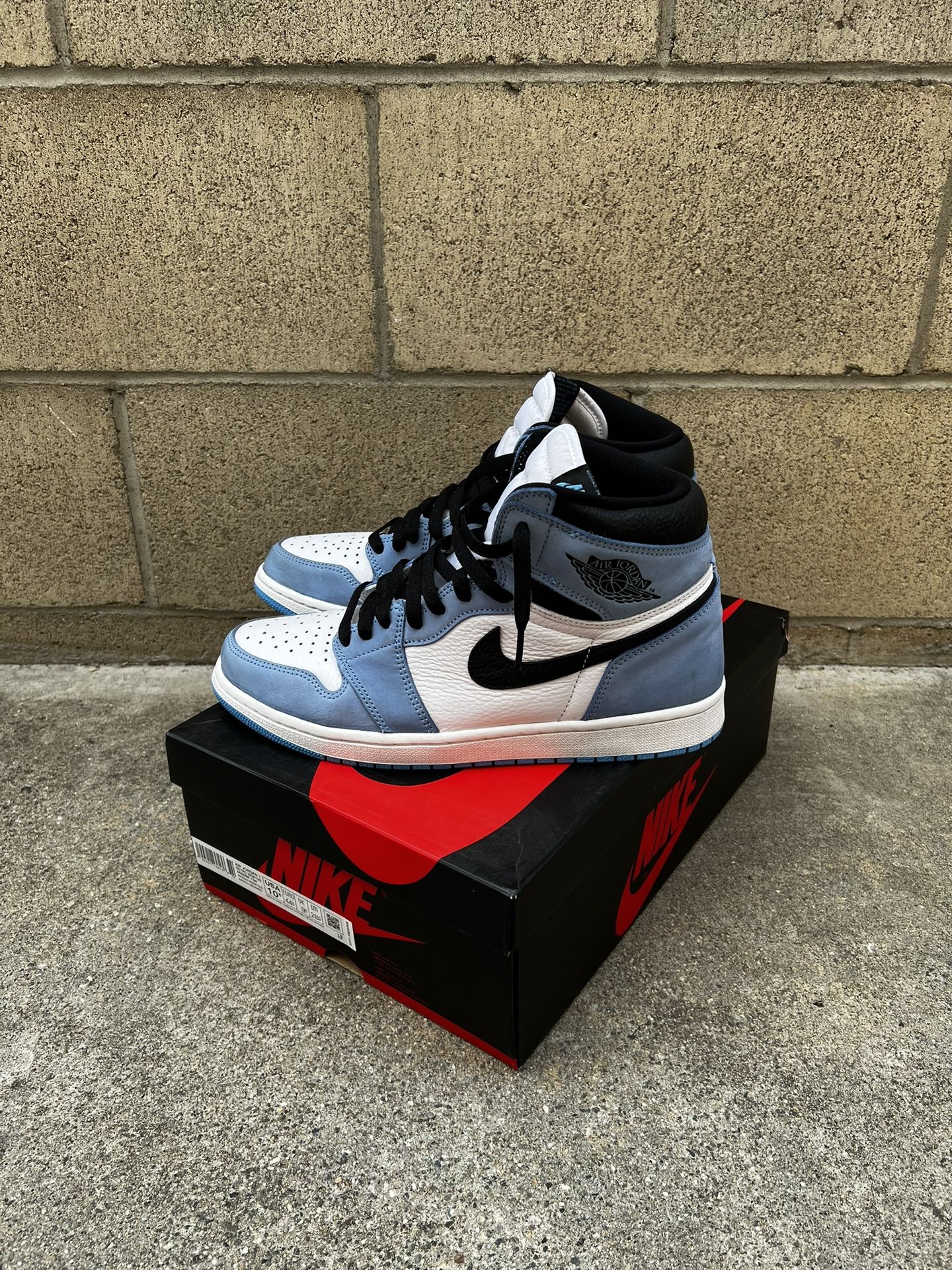 Jordan 1 High Retro OG University Blue