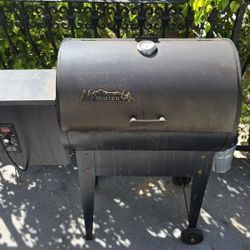 Traeger BBQ155 Pellet Smoker