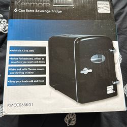 Mini Fridge 