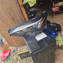 2022-2024 LEXUS NX NX350 NX250 RIGHT Lh HEADLIGHT 10000-8A0M0 OEM