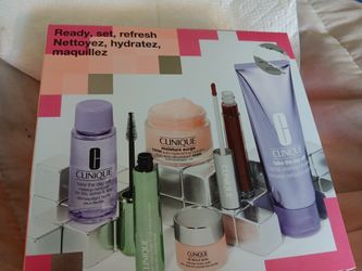 Brand New Clinique Ready, Set, Refresh Kit!!!