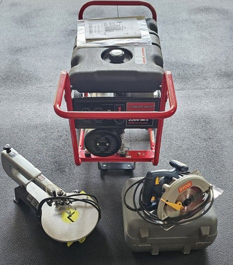 New Troy Bilt 5500 Watt Generator Ryobi Skill Saw Circular Briggs and Stratton