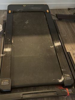 unused treadmill for 200 bought at 400