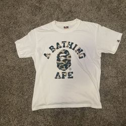 2nd Bape Camo White Tee Size Medium 