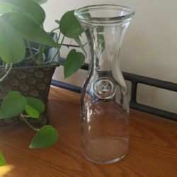 Vintage glass vase /carafe marked "V.N.C." & "1-litro"
