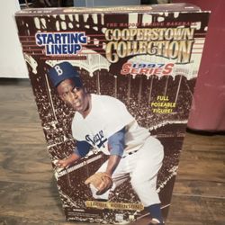 Starting Lineup Cooperstown Jackie Robinson Dodgers 1997 Poseable Action Figure