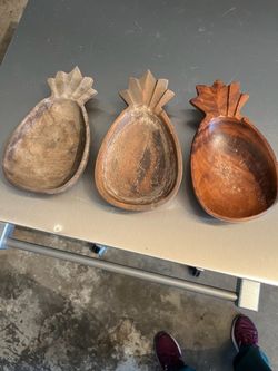 Set of 3 Wooden Pineapple Bowls – $25
