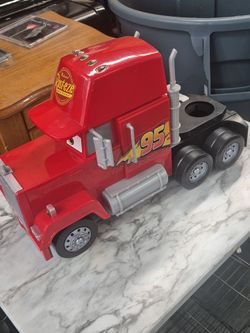 Disney Pixar Car Super TrackMack 95