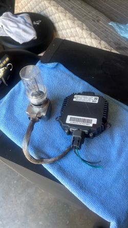 HID Xenon Ballast with D2S Bulb