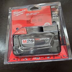 Milwaukee M 28 Red Lithium Bat New 75$