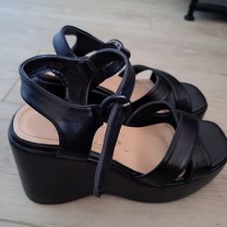 Women's Platforms Sandals Size 7.5
