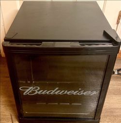 Budweiser mini fridge