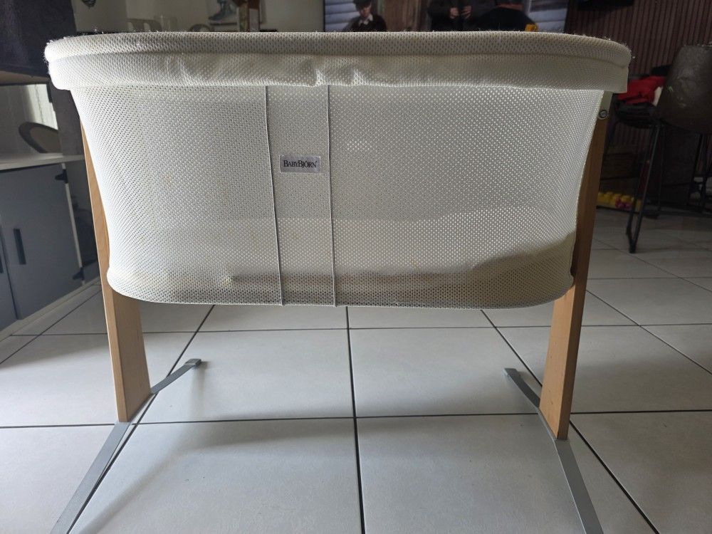 BABYBJORN Cradle
