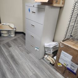 4 DRAWER FILE CABINET