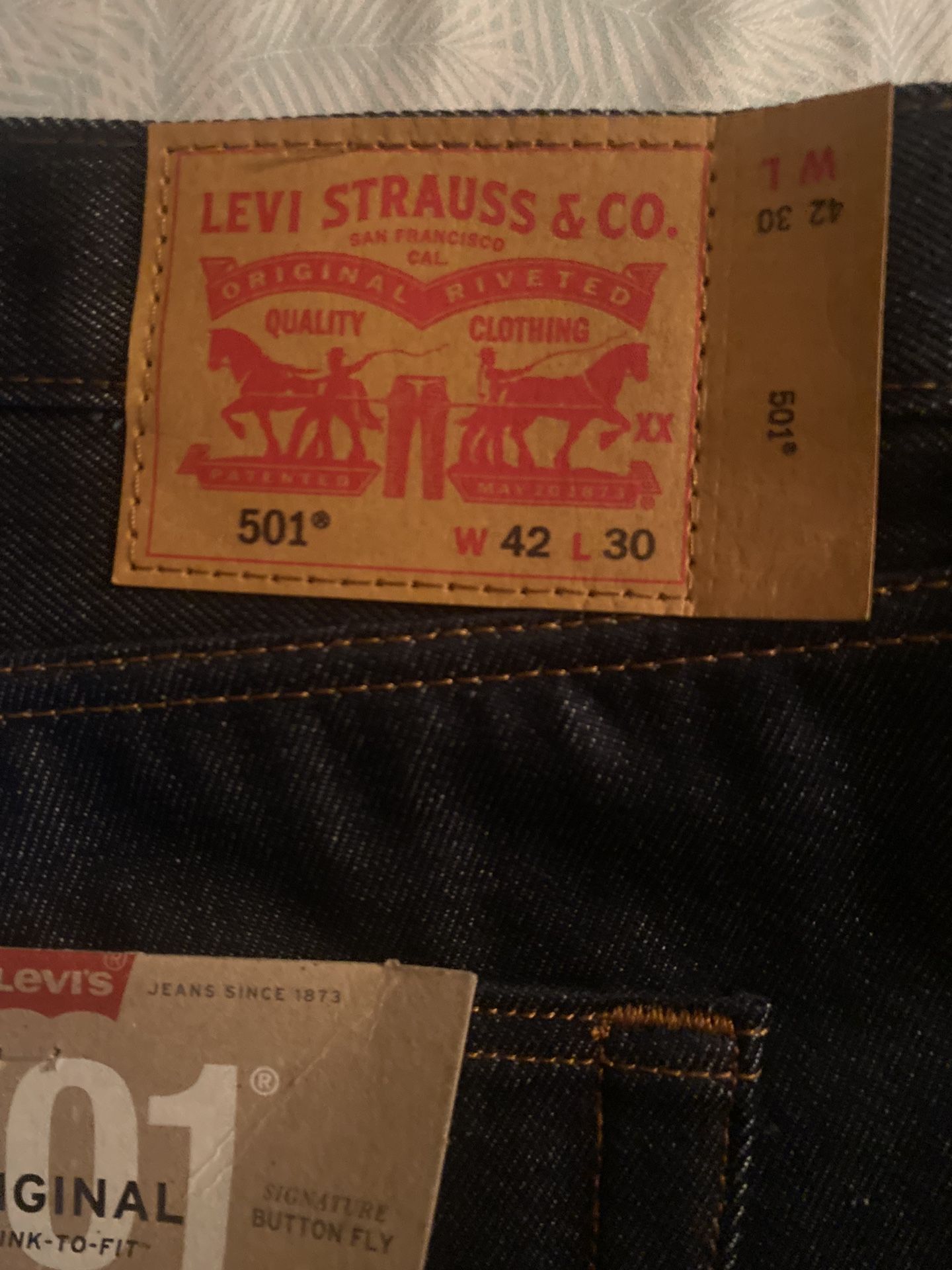 501s Levi’s 42x30