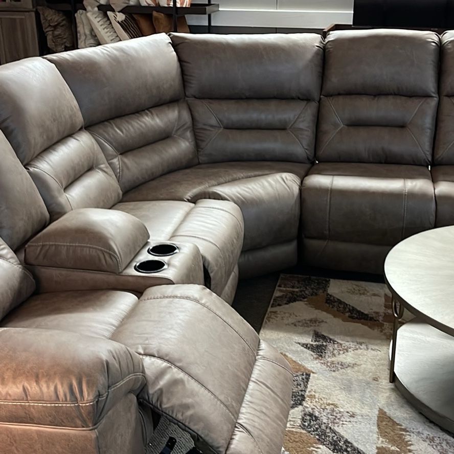 Power Reclining Sectional- Brand New —FINANCING AVAILABLE