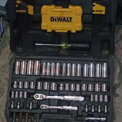 DeWalt Mechanic Tool Set For Sale
