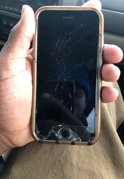 iPhone 6s cracked