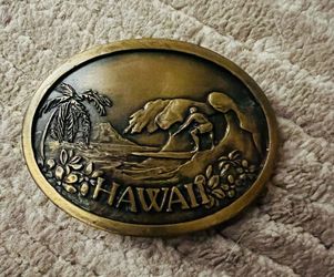 HAWAII 1977 Ocean Surfer Belt Buckle RARE