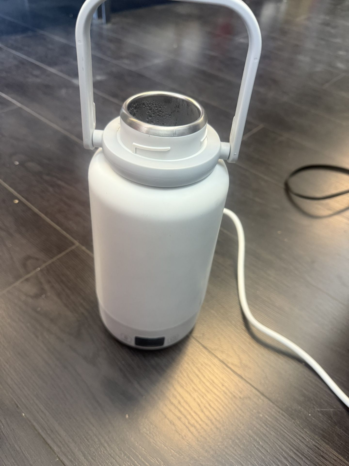Electric Portable Kettle And Coffee Cup. 1 Litre