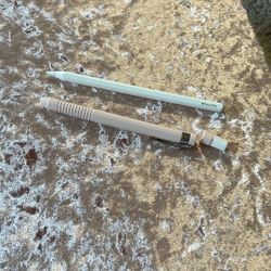 Apple Pencil Pro With Pen Sleeve 