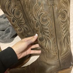 Women’s Cowgirl Boots